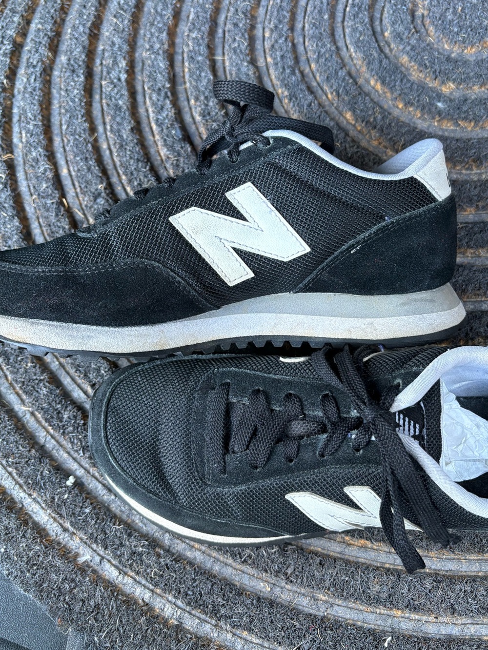 Woman’s New Balance Black Casual Fashion Sneakers - Lightweight Casual